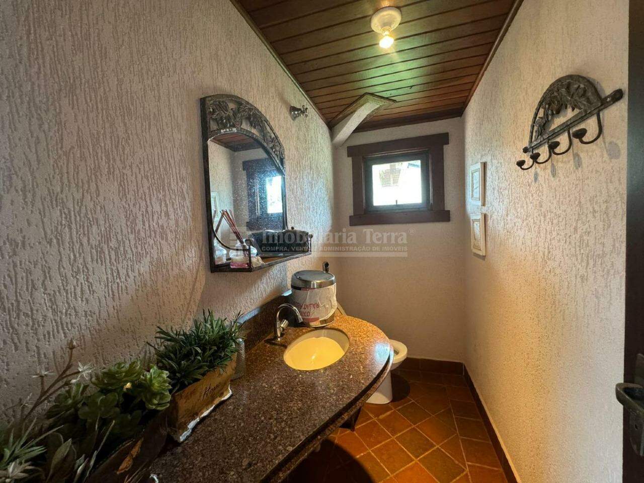 Casa com 4 quartos sendo 2 suítes no Vila Tonani I em Dourados/MS — foto 17