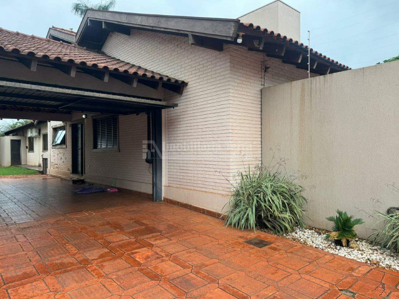 Casa com 4 quartos sendo 2 suítes no Vila Tonani I em Dourados/MS — foto 2