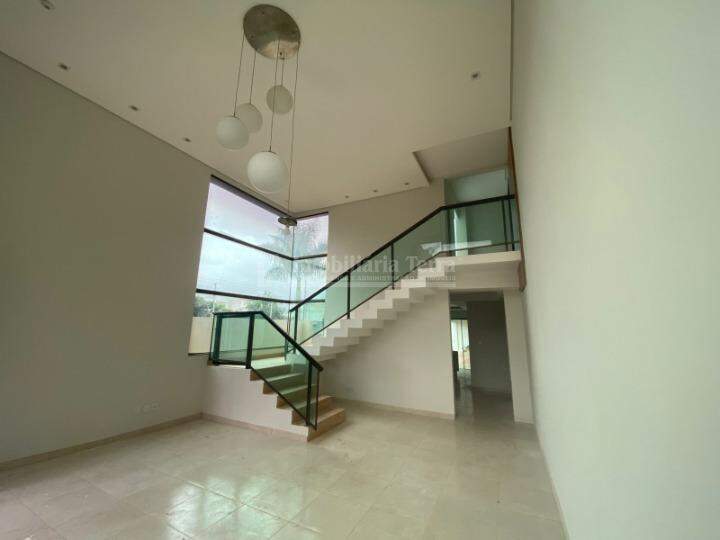 Casa com 6 quartos sendo 3 suítes no Vila Tonani I em Dourados/MS — foto 4