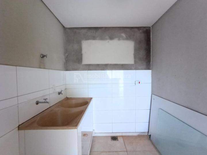 Casa com 6 quartos sendo 3 suítes no Vila Tonani I em Dourados/MS — foto 16