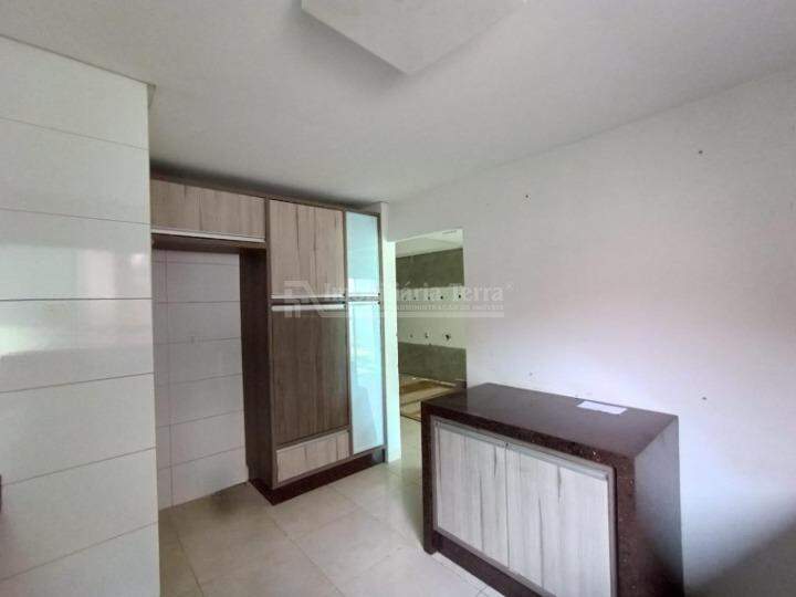 Casa com 6 quartos sendo 3 suítes no Vila Tonani I em Dourados/MS — foto 8