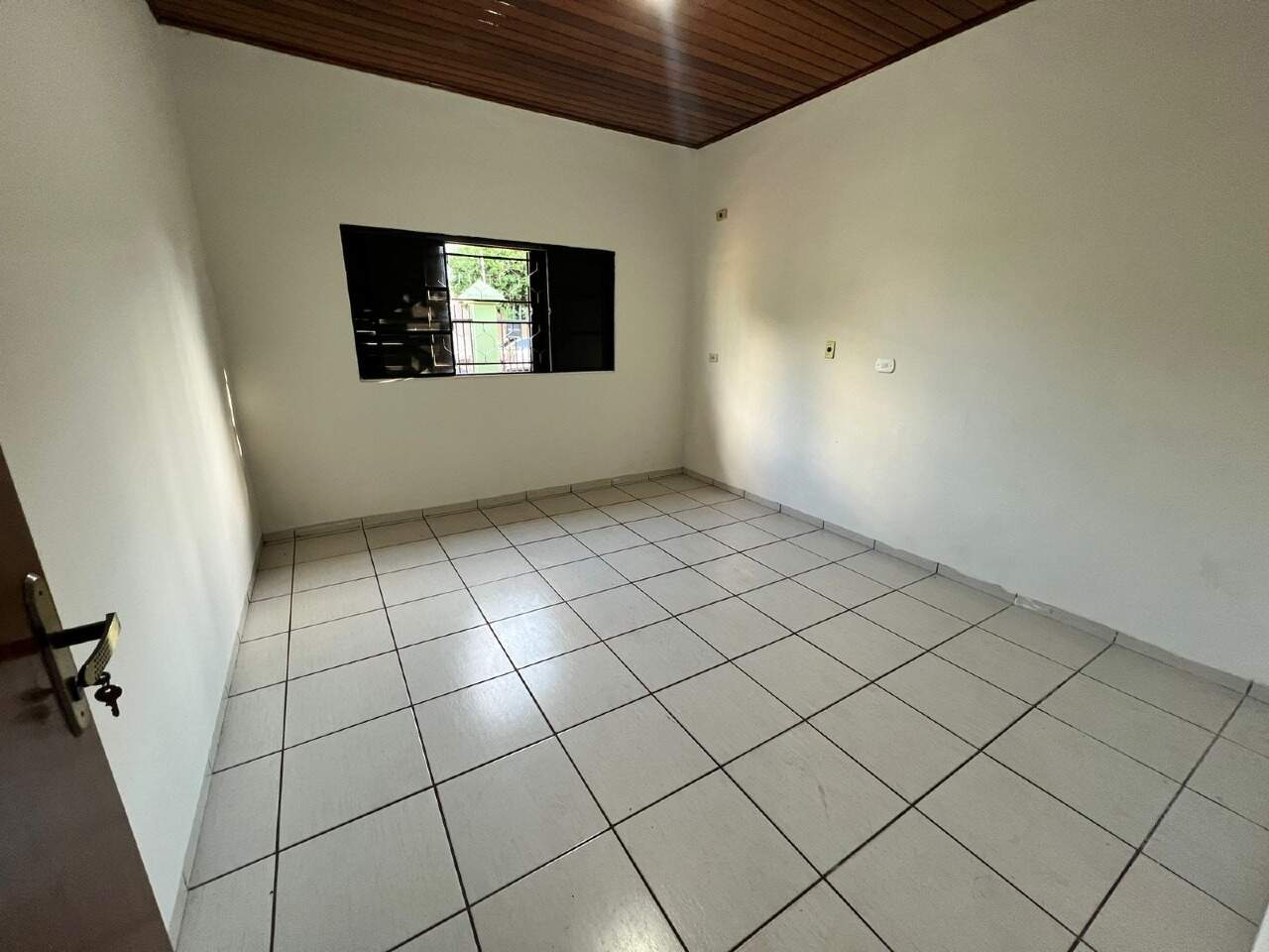 Casa com 4 quartos sendo 1 suíte no Jardim Santo André em Dourados/MS — foto 10