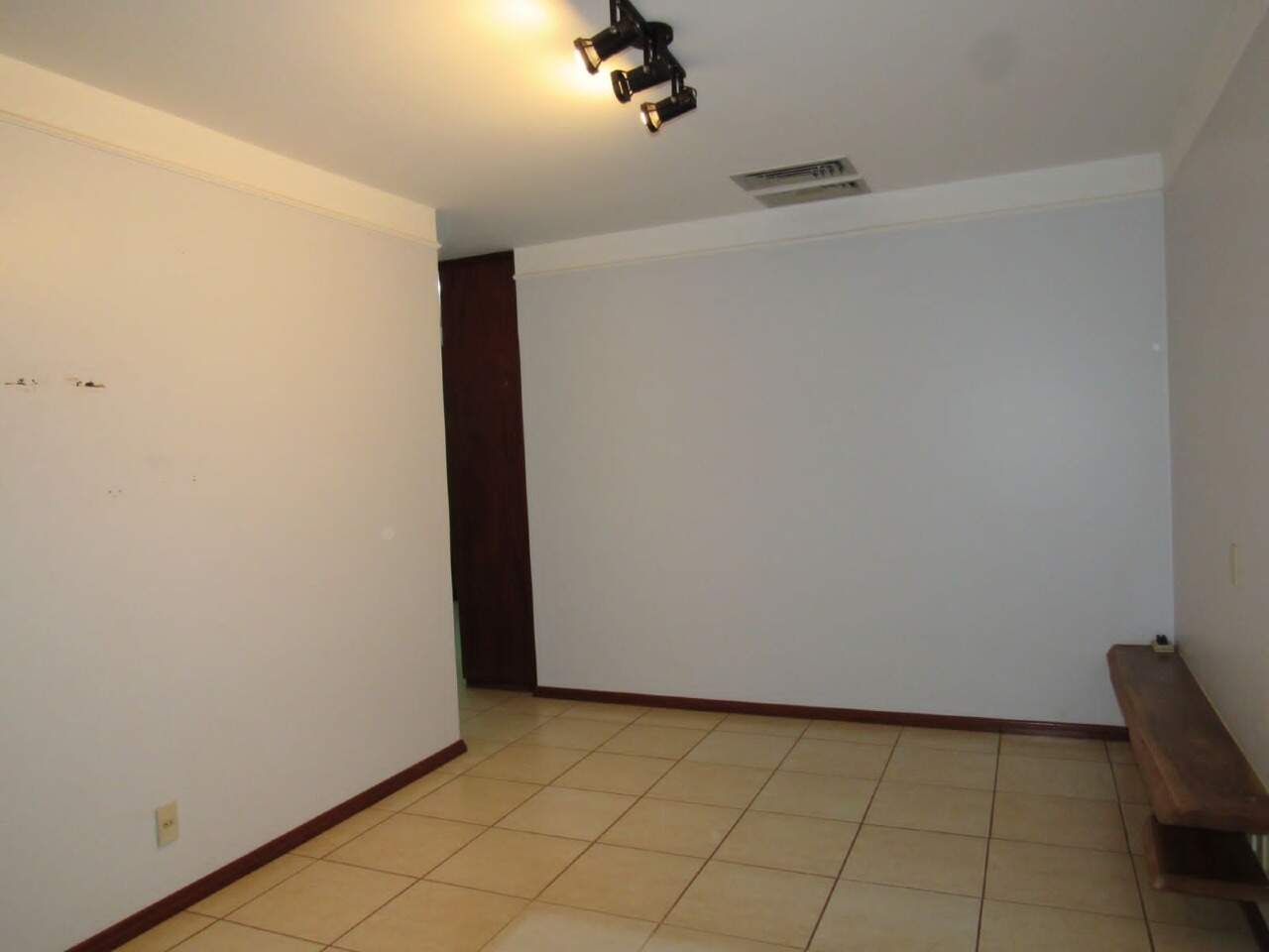 Casa com 4 quartos sendo 3 suítes no Jardim América em Dourados/MS — foto 10