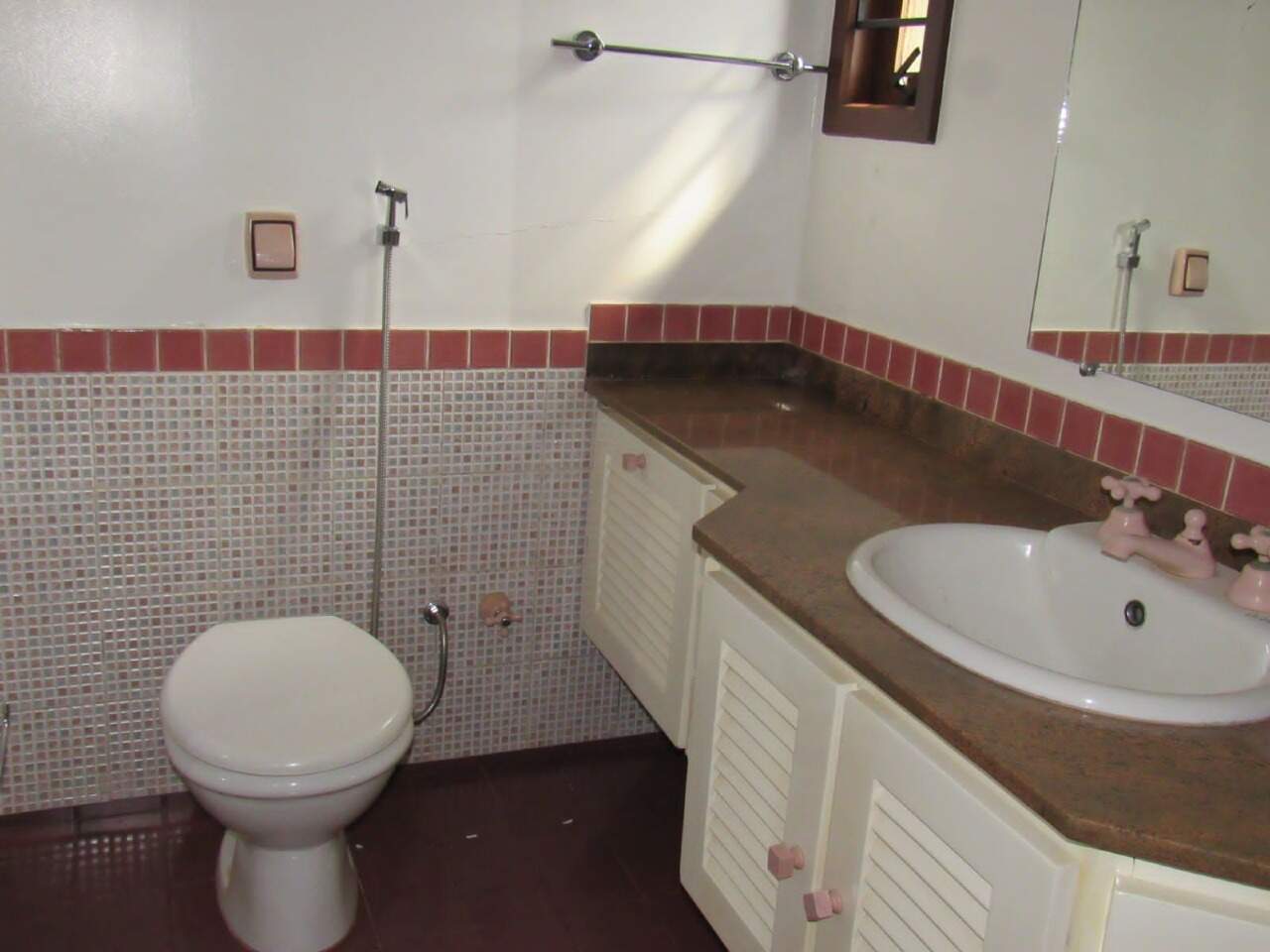Casa com 4 quartos sendo 3 suítes no Jardim América em Dourados/MS — foto 25