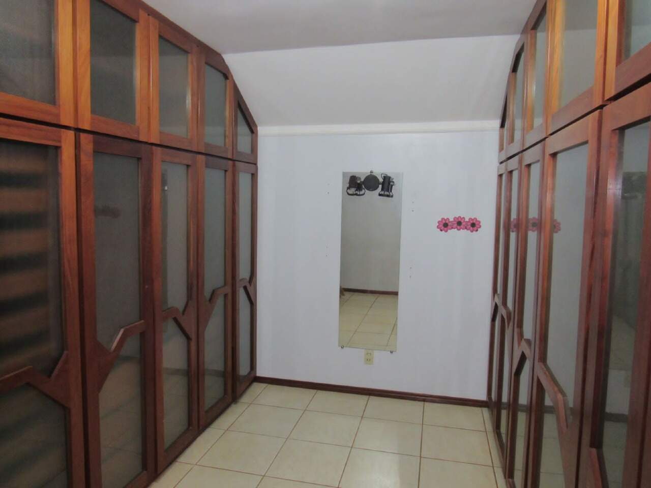 Casa com 4 quartos sendo 3 suítes no Jardim América em Dourados/MS — foto 13