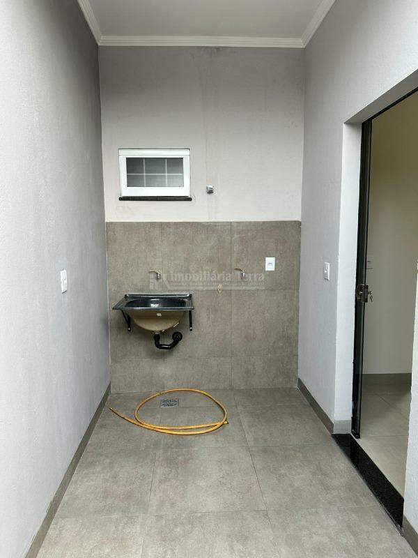 Casa com 3 quartos sendo 1 suíte no Conjunto Habitacional Izidro Pedroso em Dourados/MS — foto 16