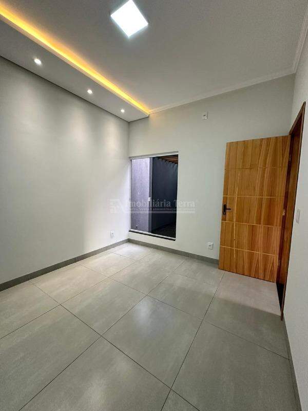 Casa com 3 quartos sendo 1 suíte no Conjunto Habitacional Izidro Pedroso em Dourados/MS — foto 5