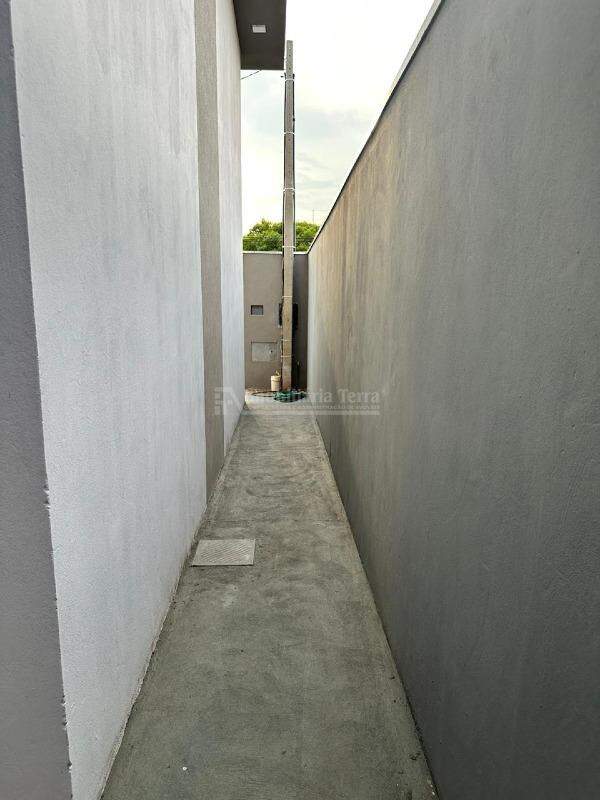 Casa com 3 quartos sendo 1 suíte no Conjunto Habitacional Izidro Pedroso em Dourados/MS — foto 17