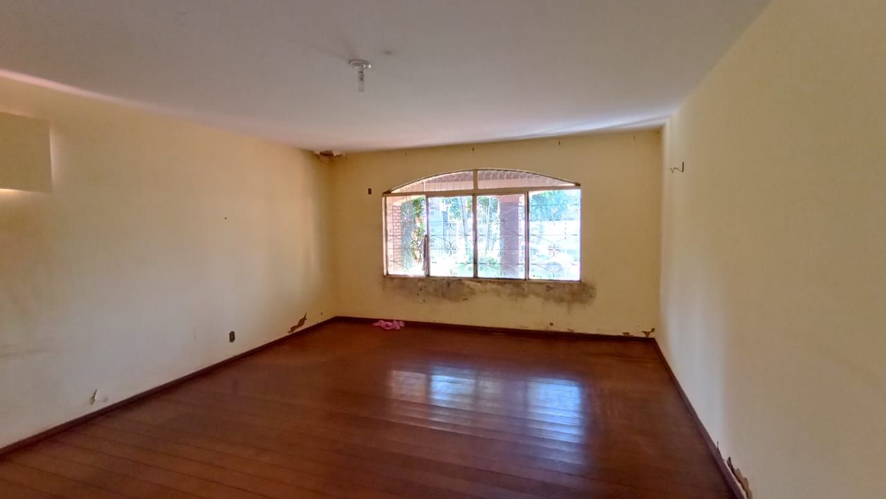 Casa com 4 quartos sendo 2 suítes no Vila Tonani I em Dourados/MS — foto 4