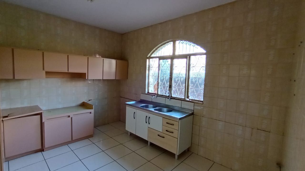 Casa com 4 quartos sendo 2 suítes no Vila Tonani I em Dourados/MS — foto 13
