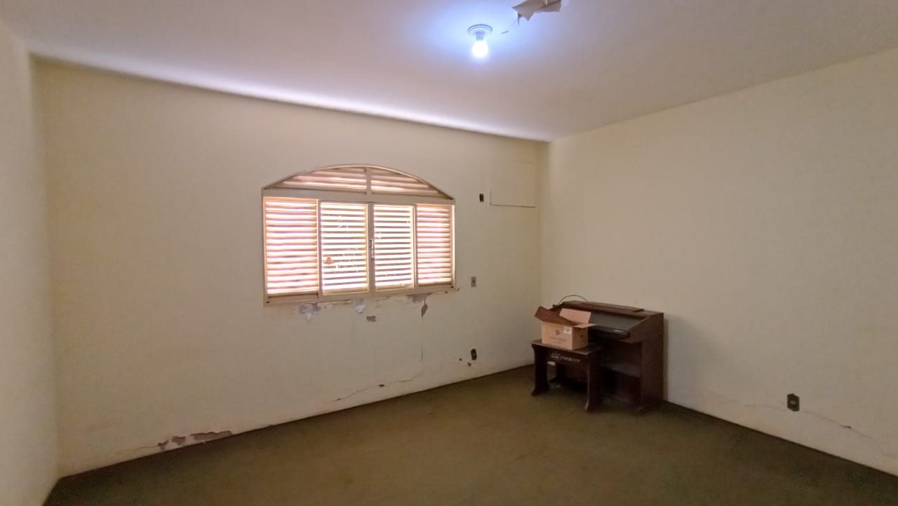 Casa com 4 quartos sendo 2 suítes no Vila Tonani I em Dourados/MS — foto 7