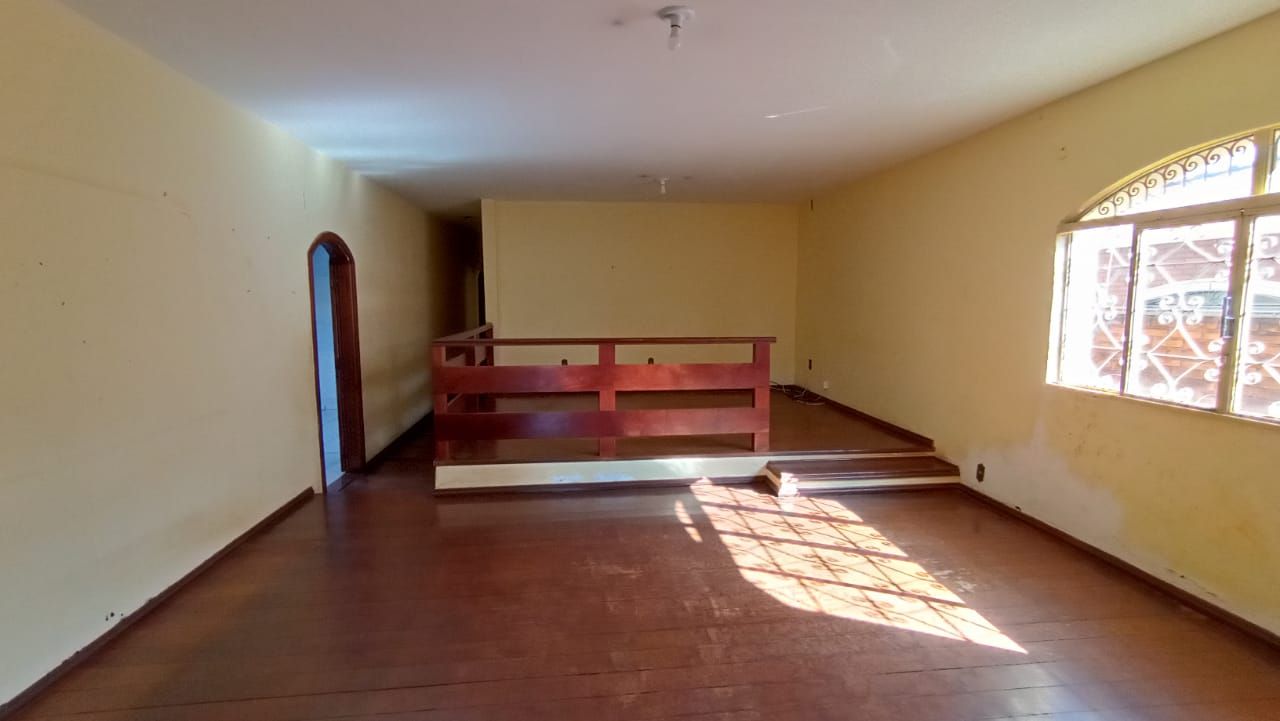 Casa com 4 quartos sendo 2 suítes no Vila Tonani I em Dourados/MS — foto 5