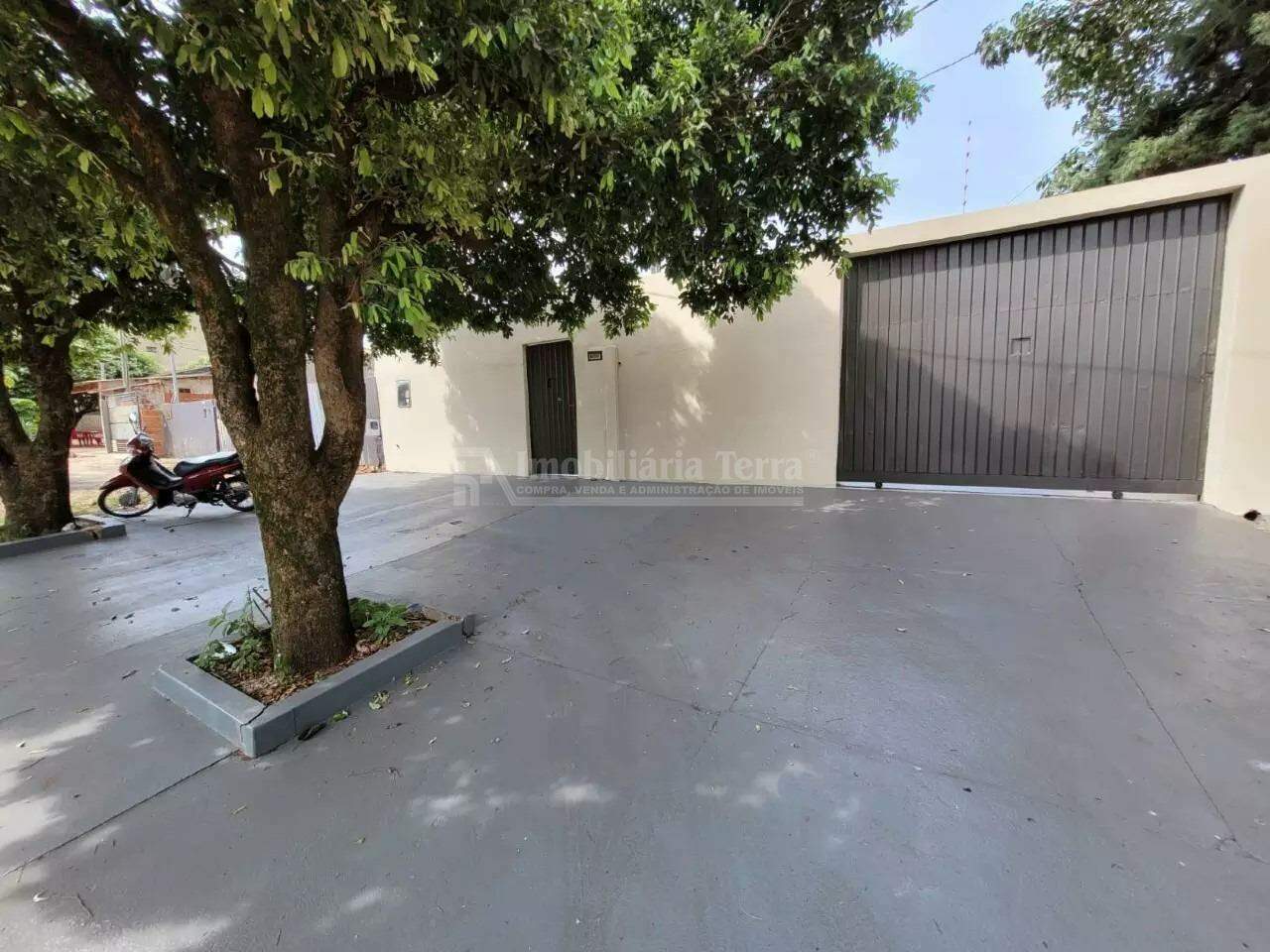 Casa com 4 quartos no Jardim Flórida em Dourados/MS — foto 1