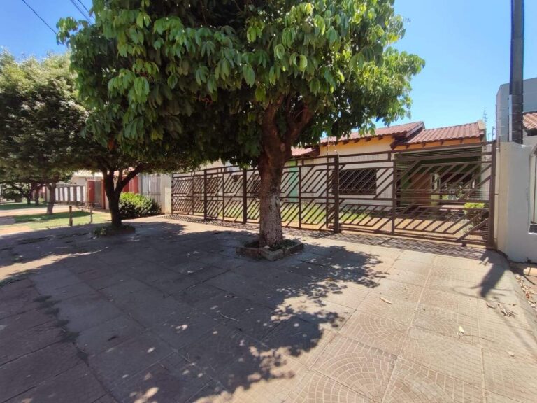 Casa com 3 quartos no Vila Alba em Dourados/MS