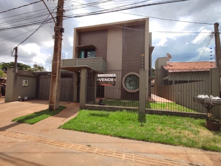 Casa com 4 quartos no Jardim Marilia em Dourados/MS