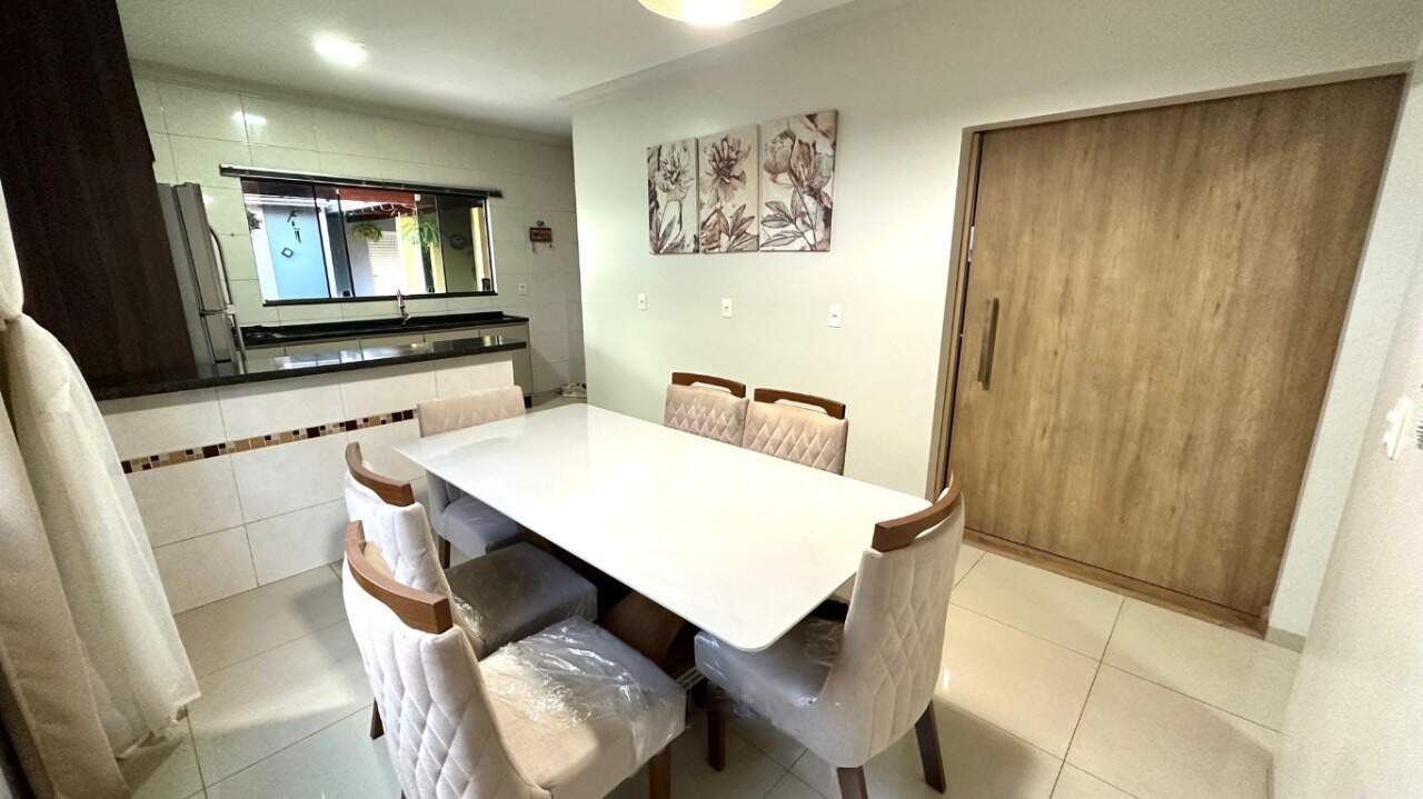 Casa com 4 quartos sendo 1 suíte no Vila Arapongas em Dourados/MS — foto 8