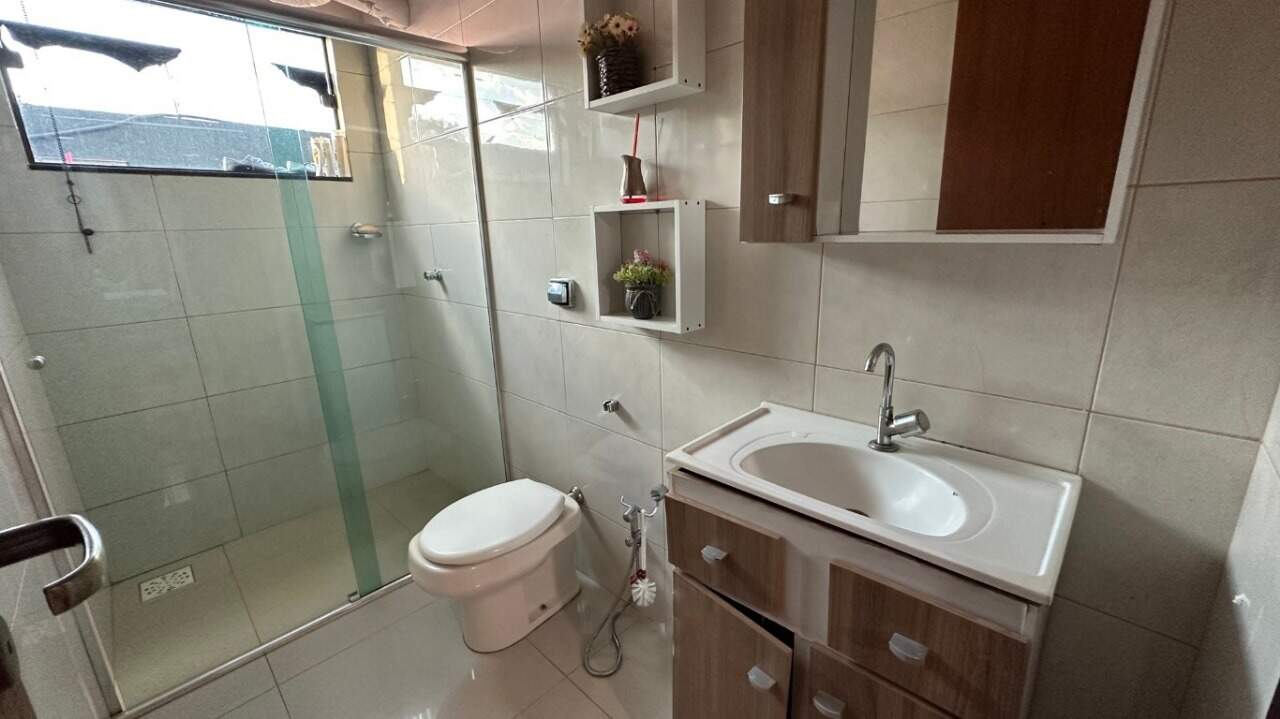 Casa com 4 quartos sendo 1 suíte no Vila Arapongas em Dourados/MS — foto 15