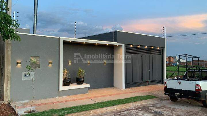 Casa com 2 quartos no Cidade Jardim II em Dourados/MS