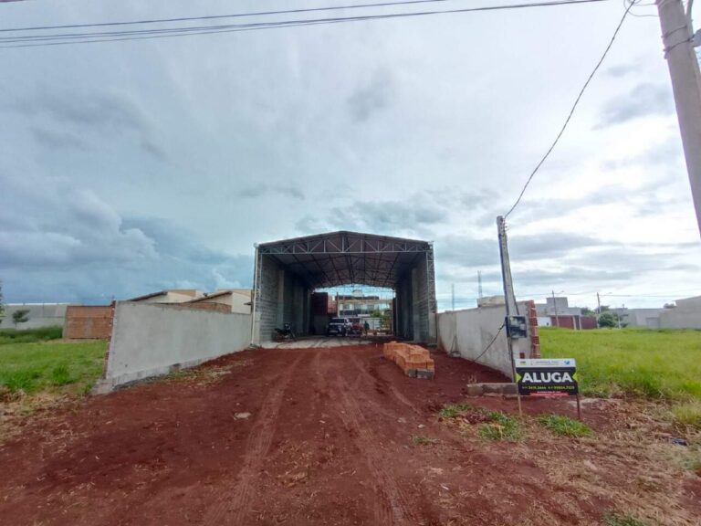 Barracão no Esplanada em Dourados/MS