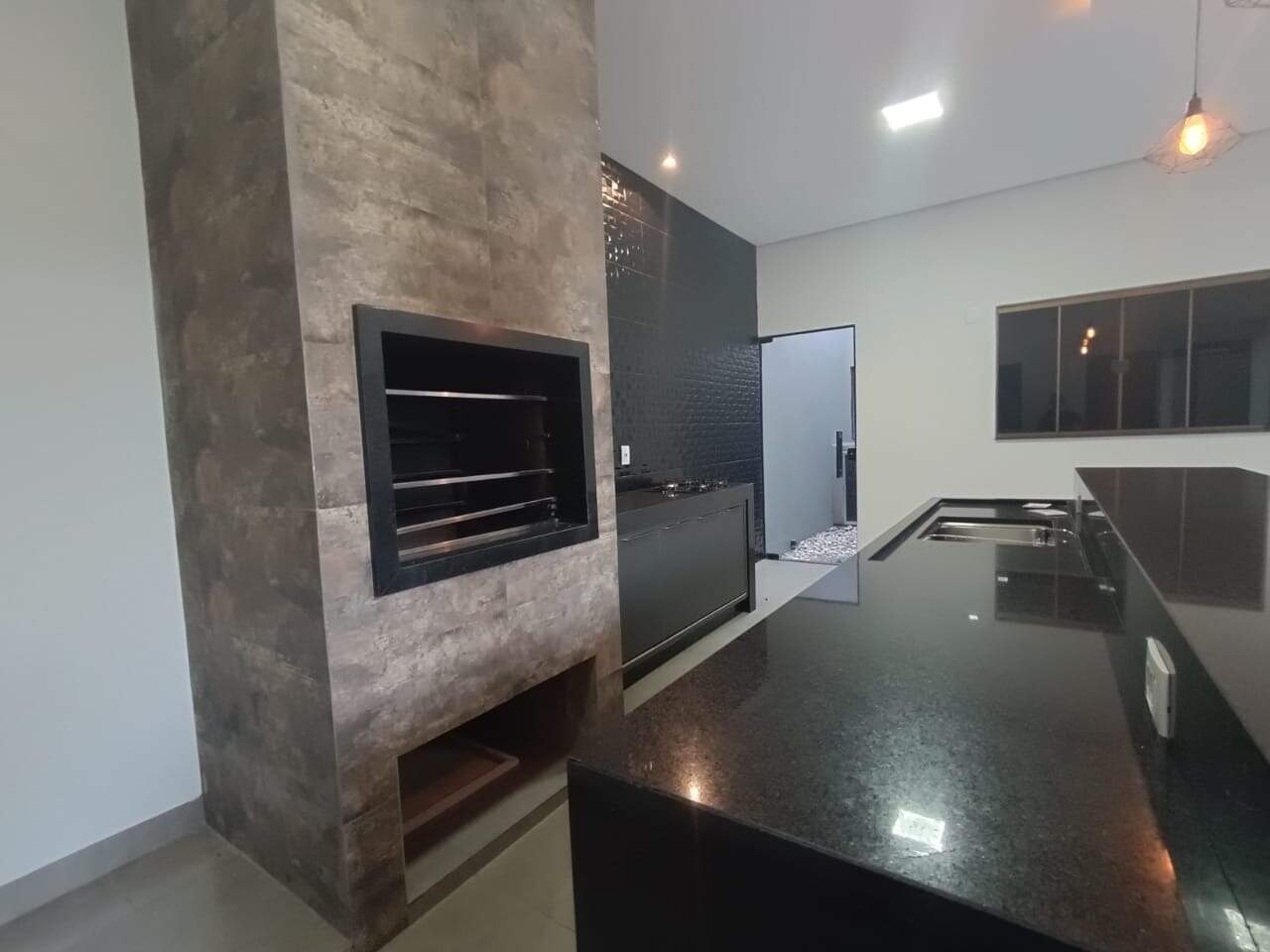 Casa com 3 quartos sendo 1 suíte no Flor de Maio em Dourados/MS — foto 4