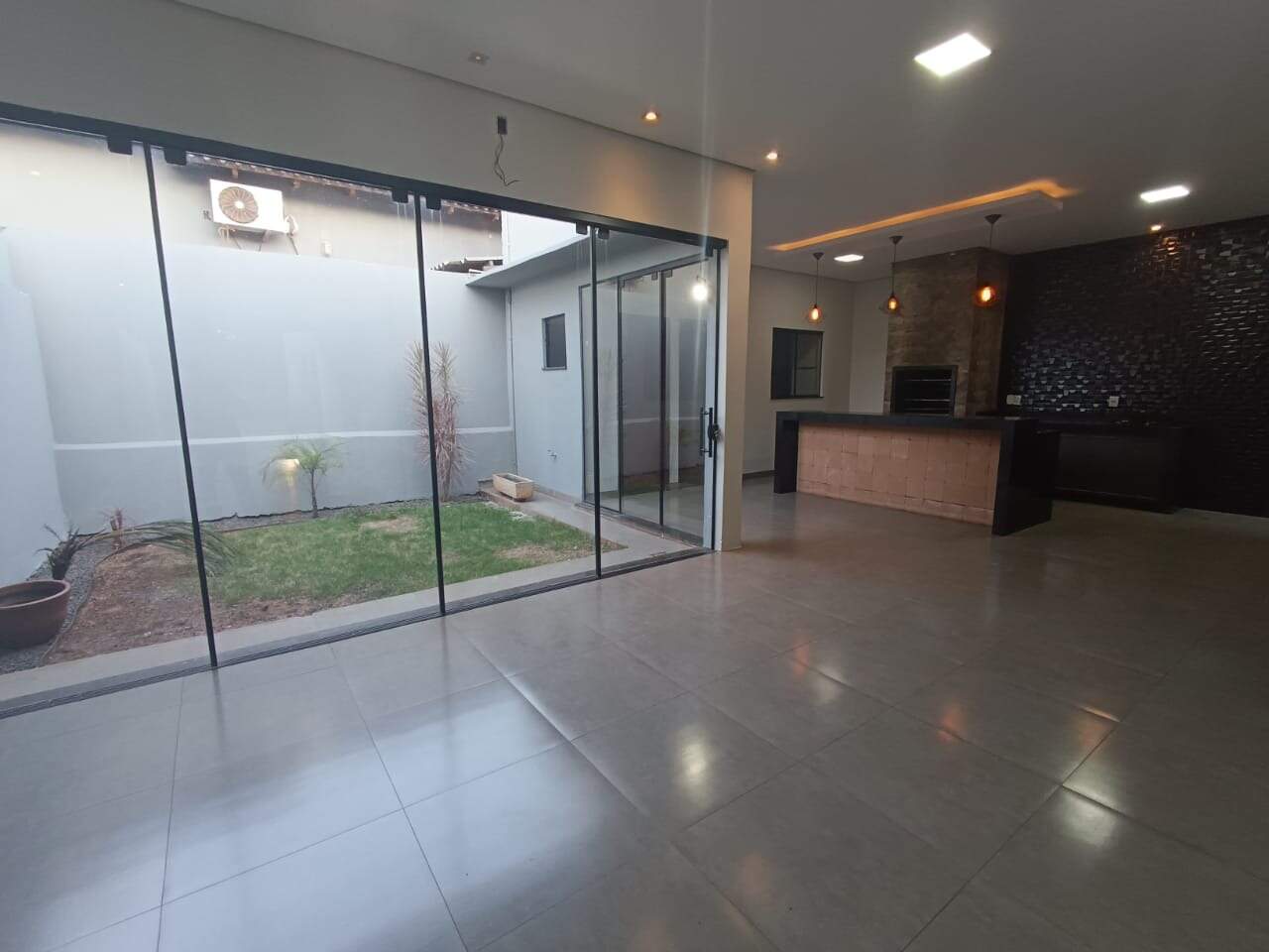 Casa com 3 quartos sendo 1 suíte no Flor de Maio em Dourados/MS — foto 16