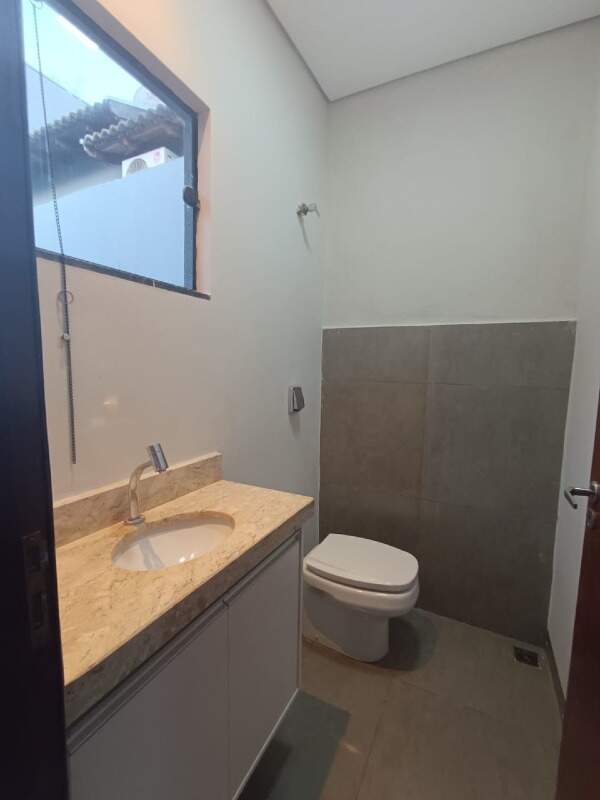 Casa com 3 quartos sendo 1 suíte no Flor de Maio em Dourados/MS — foto 13