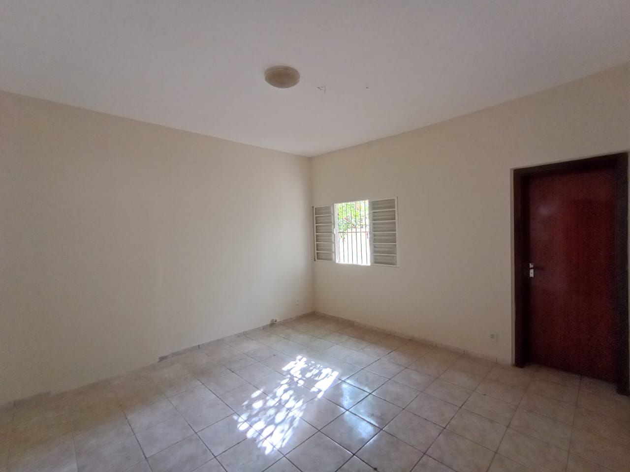 Casa com 3 quartos sendo 1 suíte no Jardim Central em Dourados/MS — foto 5