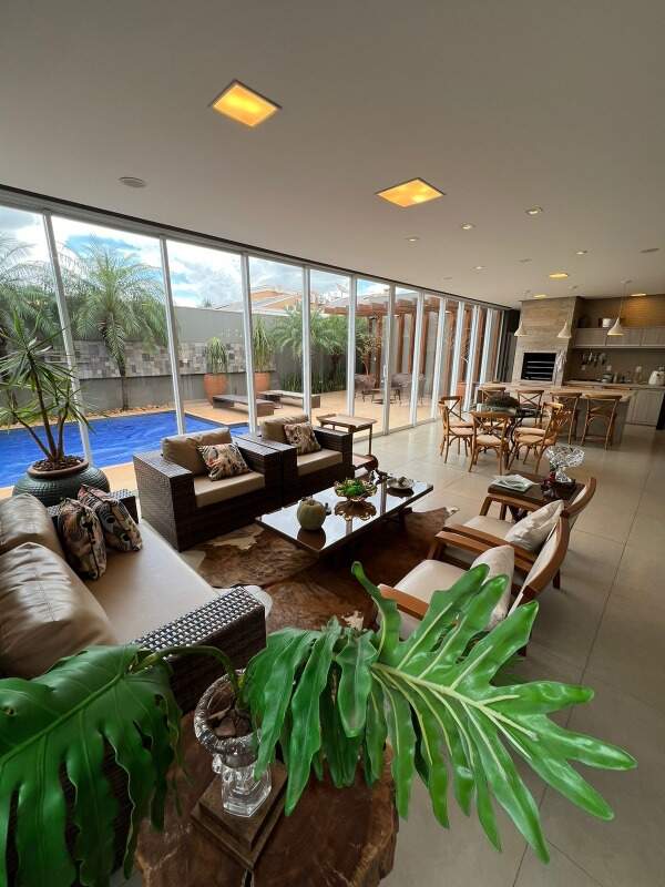 Casa com 4 quartos sendo 4 suítes no Ecoville I em Dourados/MS — foto 7