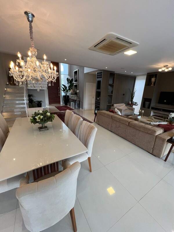 Casa com 4 quartos sendo 4 suítes no Ecoville I em Dourados/MS — foto 3