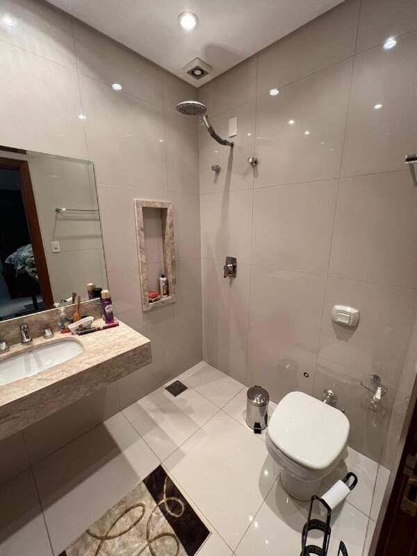 Casa com 5 quartos sendo 5 suítes no Ecoville I em Dourados/MS — foto 13