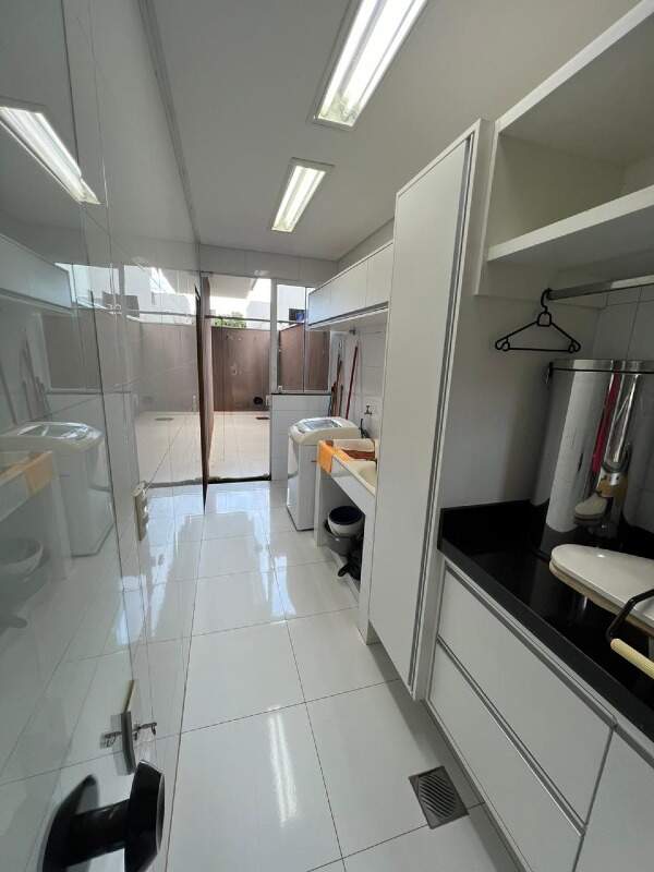 Casa com 5 quartos sendo 5 suítes no Ecoville I em Dourados/MS — foto 21
