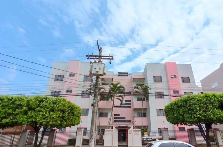 Apartamento com 3 quartos no Vila Maxwell em Dourados/MS