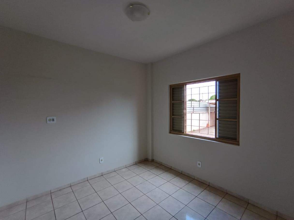 Apartamento com 3 quartos sendo 1 suíte no Vila Maxwell em Dourados/MS — foto 5