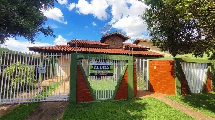 Casa com 3 quartos sendo 1 suíte no Parque Alvorada em Dourados/MS — foto 1