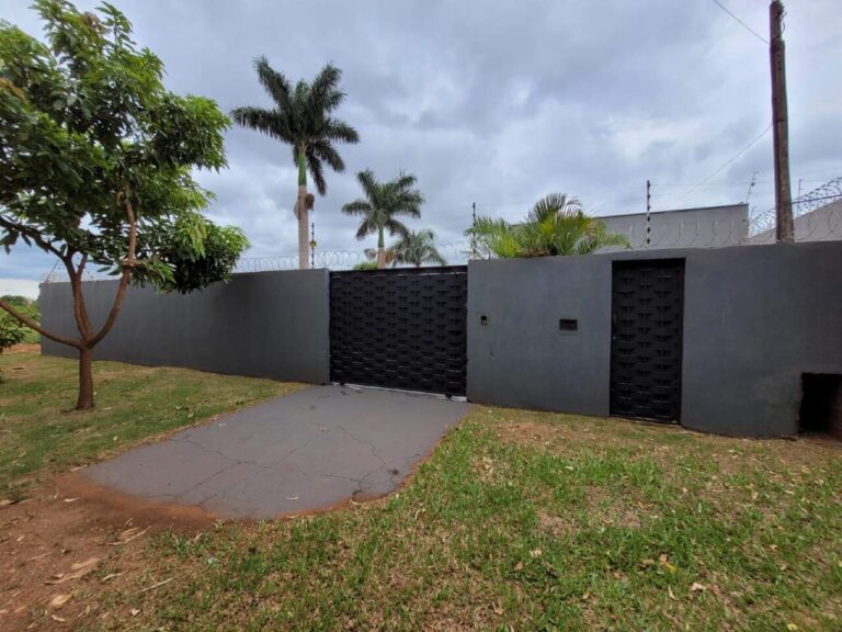Imóvel Comercial com 5 quartos no Campo Belo em Dourados/MS