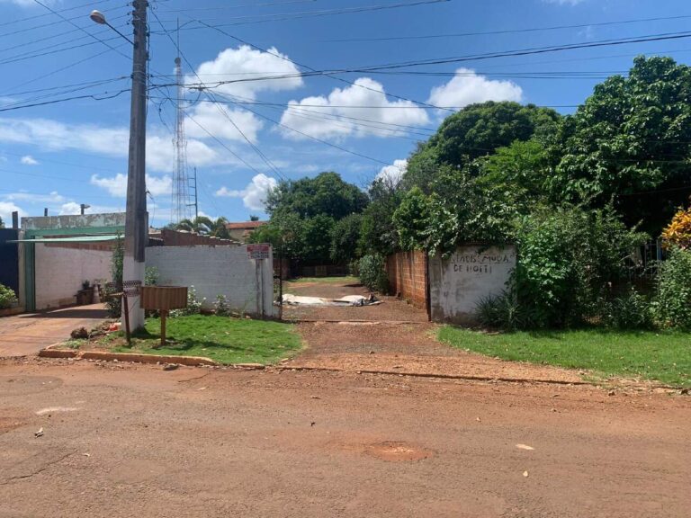 Terreno/Lote no Vila Melo em Dourados/MS