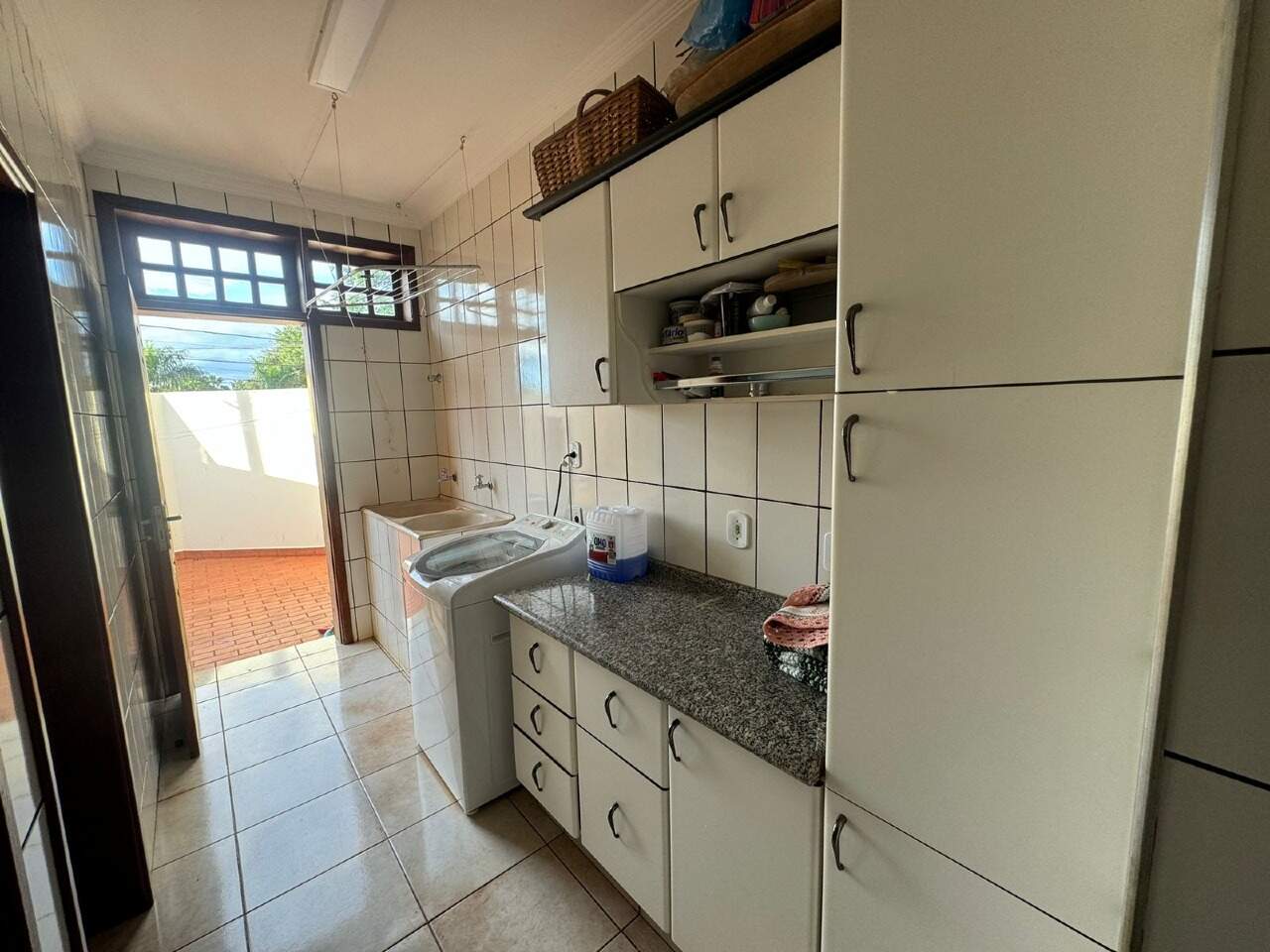 Casa com 3 quartos sendo 1 suíte no Portal de Dourados em Dourados/MS — foto 25