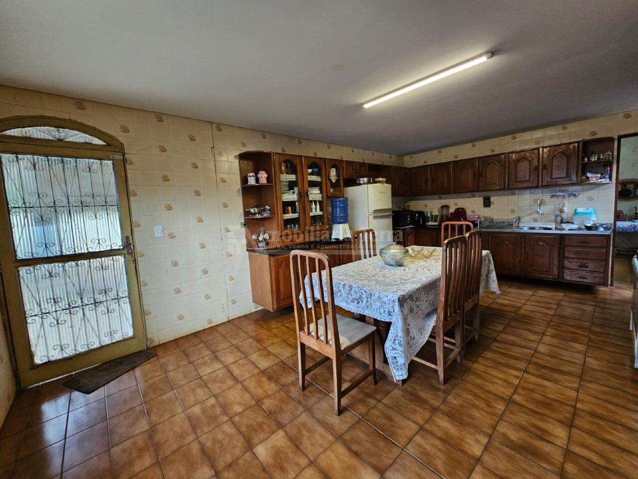 Casa com 3 quartos sendo 1 suíte no BNH II Plano em Dourados/MS — foto 4