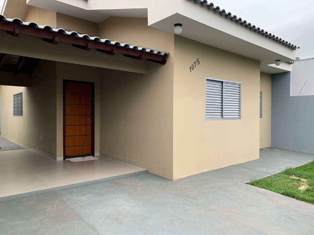 Casa com 3 quartos sendo 1 suíte no Flor de Maio em Dourados/MS — foto 3