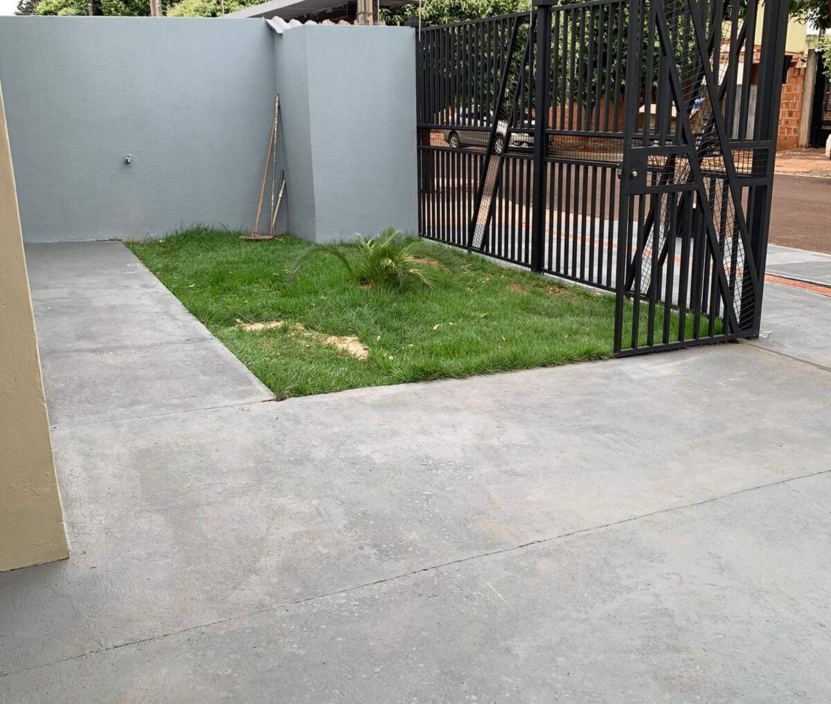 Casa com 3 quartos sendo 1 suíte no Flor de Maio em Dourados/MS — foto 2