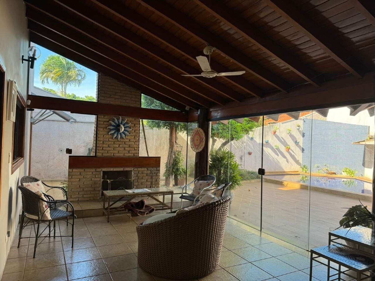 Casa com 4 quartos sendo 1 suíte no Vila São Francisco em Dourados/MS — foto 21