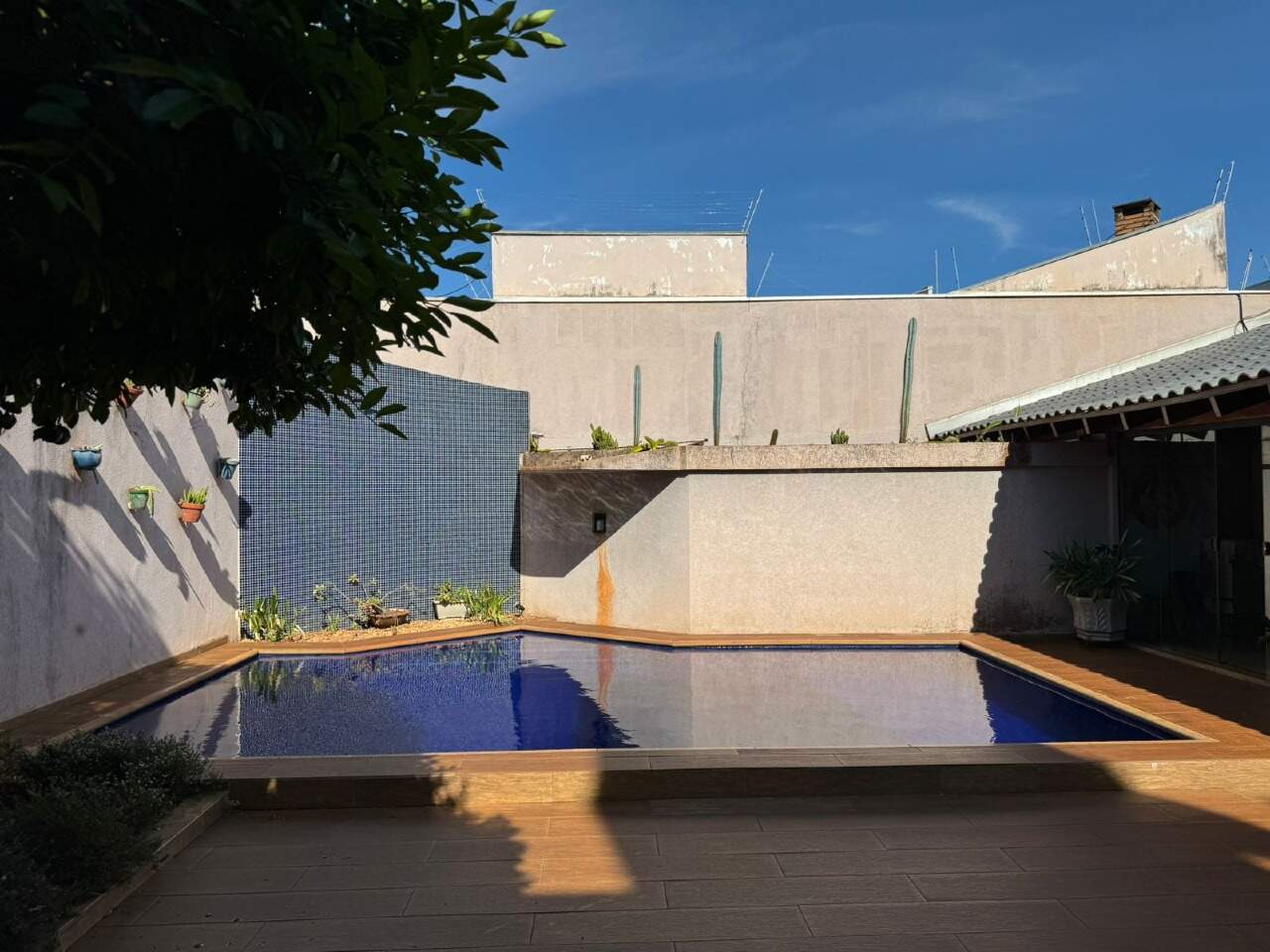Casa com 4 quartos sendo 1 suíte no Vila São Francisco em Dourados/MS — foto 27