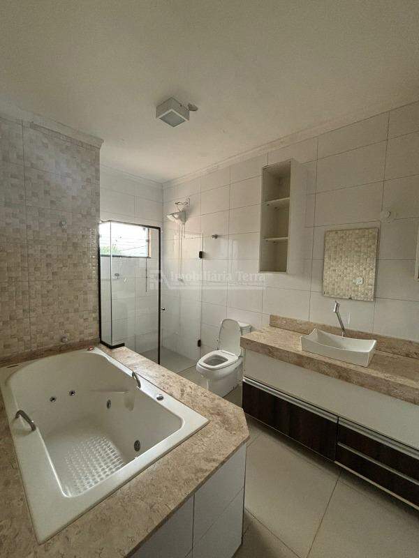 Casa no Parque Alvorada, foto 10 de 13
