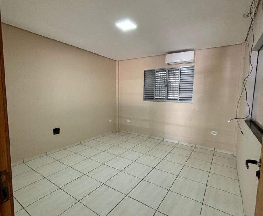 Barracão no Santa Fé em Dourados/MS — foto 10