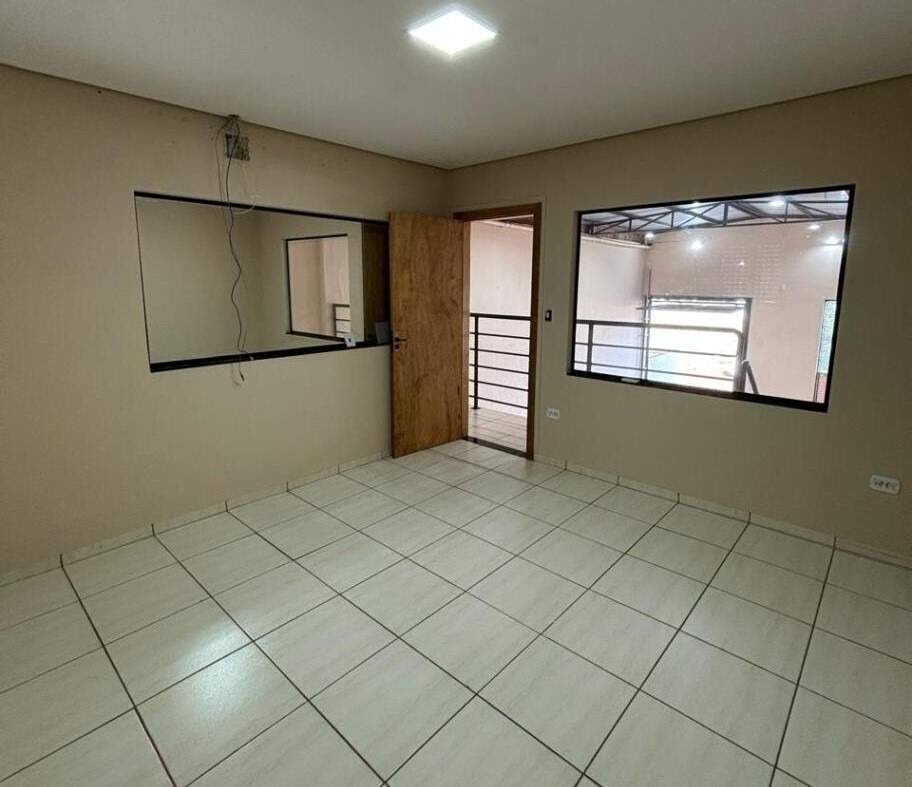 Barracão no Santa Fé em Dourados/MS — foto 8