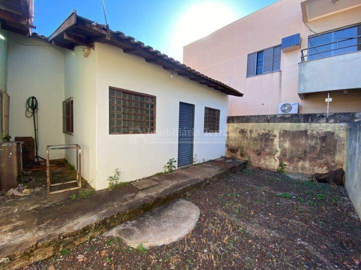 Casa com 1 quartos no Jardim Universitário em Dourados/MS — foto 2