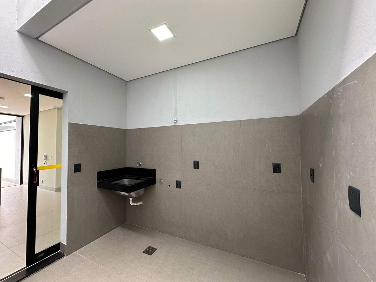Casa com 3 quartos sendo 1 suíte no Santa Fé em Dourados/MS — foto 13
