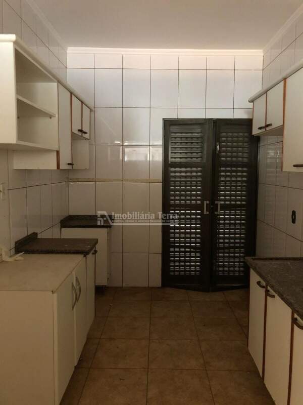 Casa no Parque Alvorada, foto 18 de 22