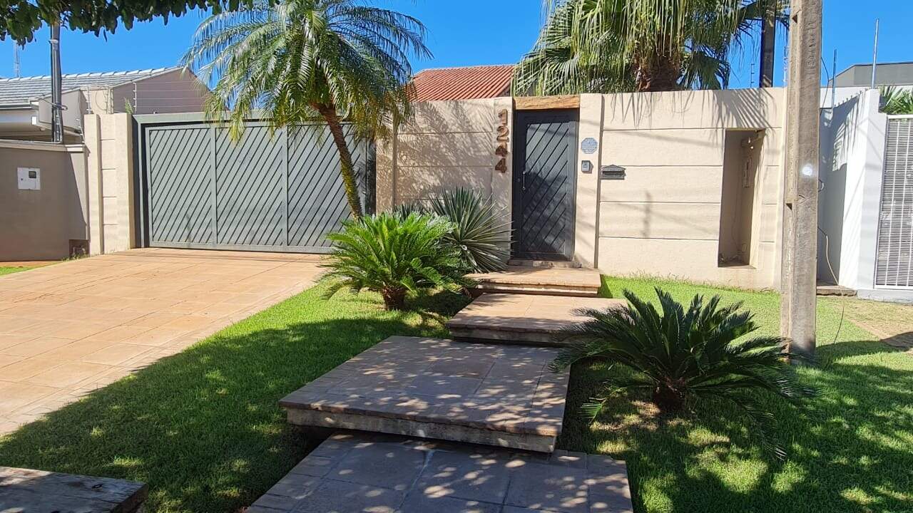 Casa na Vila São Luiz, foto 1 de 13