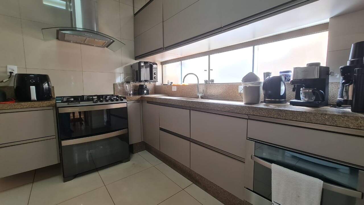 Casa na Vila São Luiz, foto 6 de 13